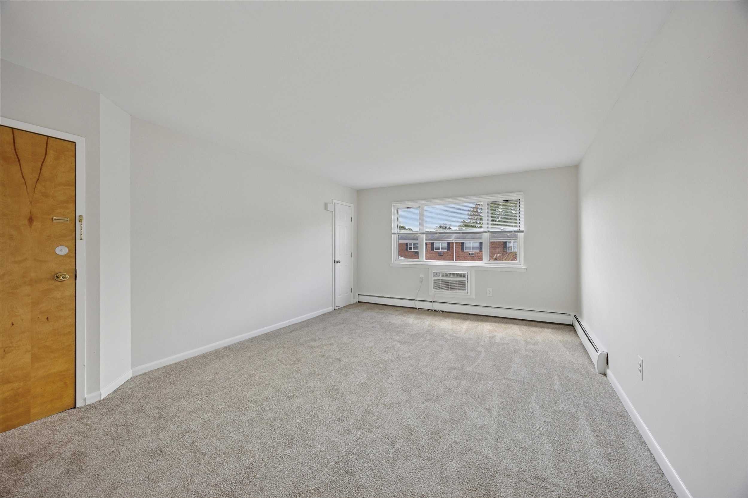 Gallery Photo 28
